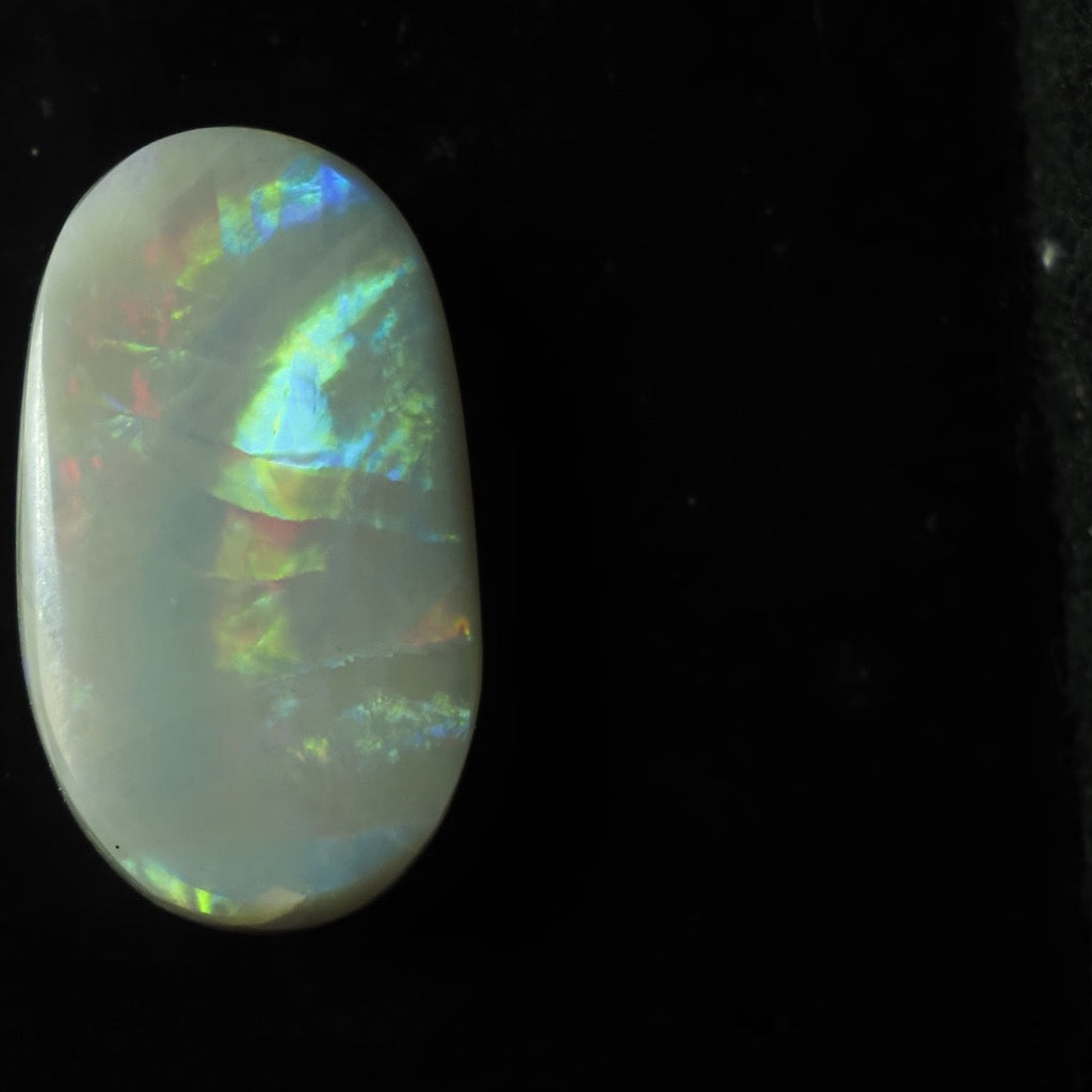LIGHTNING RIDGE GREY BASE OPAL 9.75 - 24x13.3x4.1mm