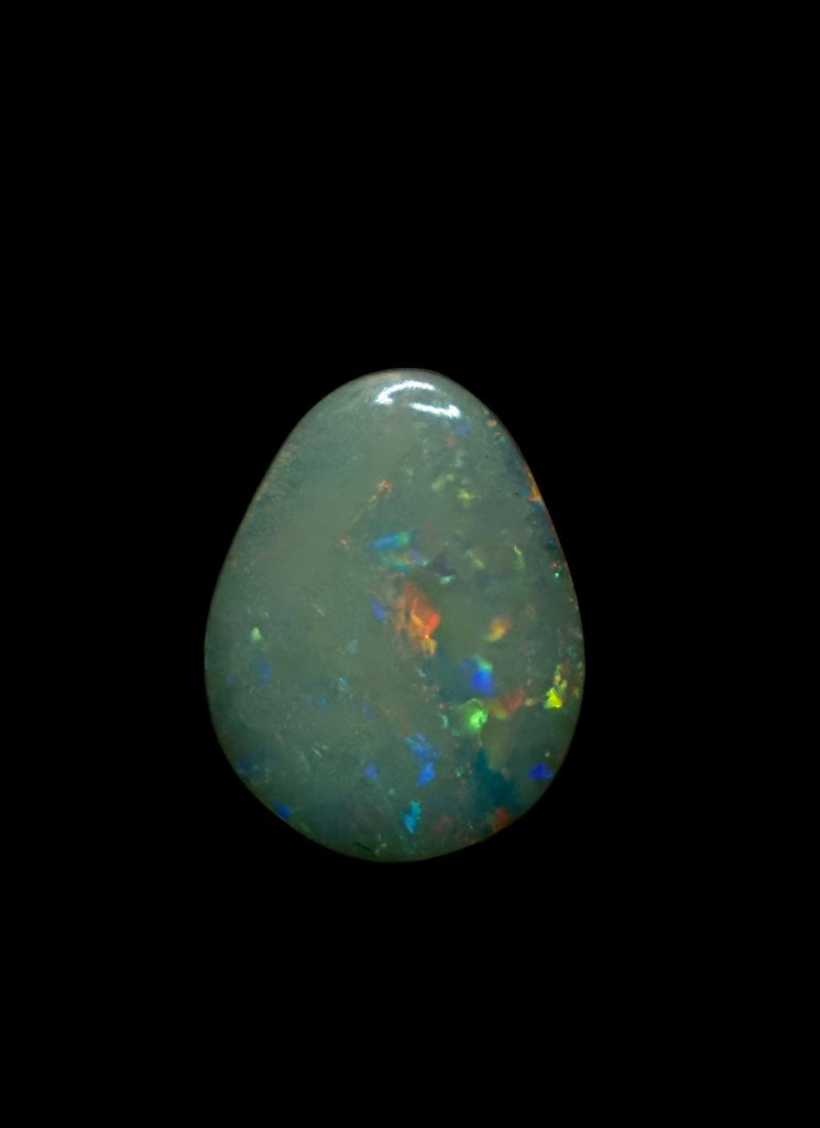 Coober Pedy WHITE OPAL - 2.8ct 14x11x3mm