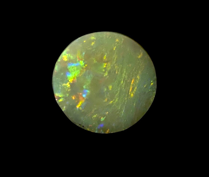 Coober Pedy WHITE OPAL 3.75ct 13.5mm